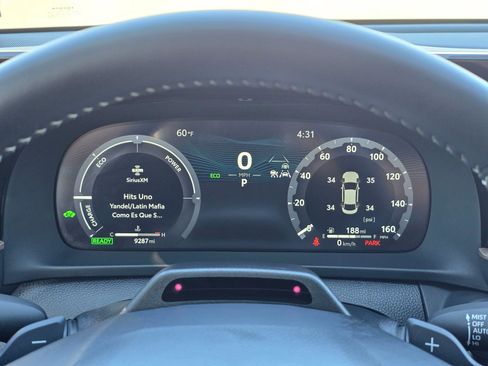 Used 2026 Toyota Crown Platinum image 23