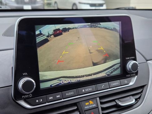 Used 2024 Nissan Altima 2.5 SR image 31