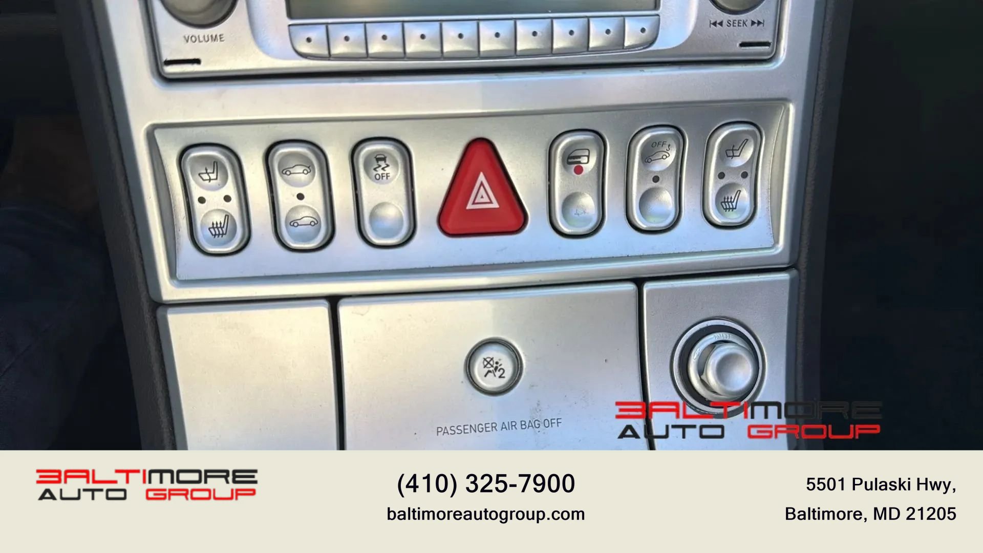 Used 2008 Chrysler Crossfire Limited RWD image 32