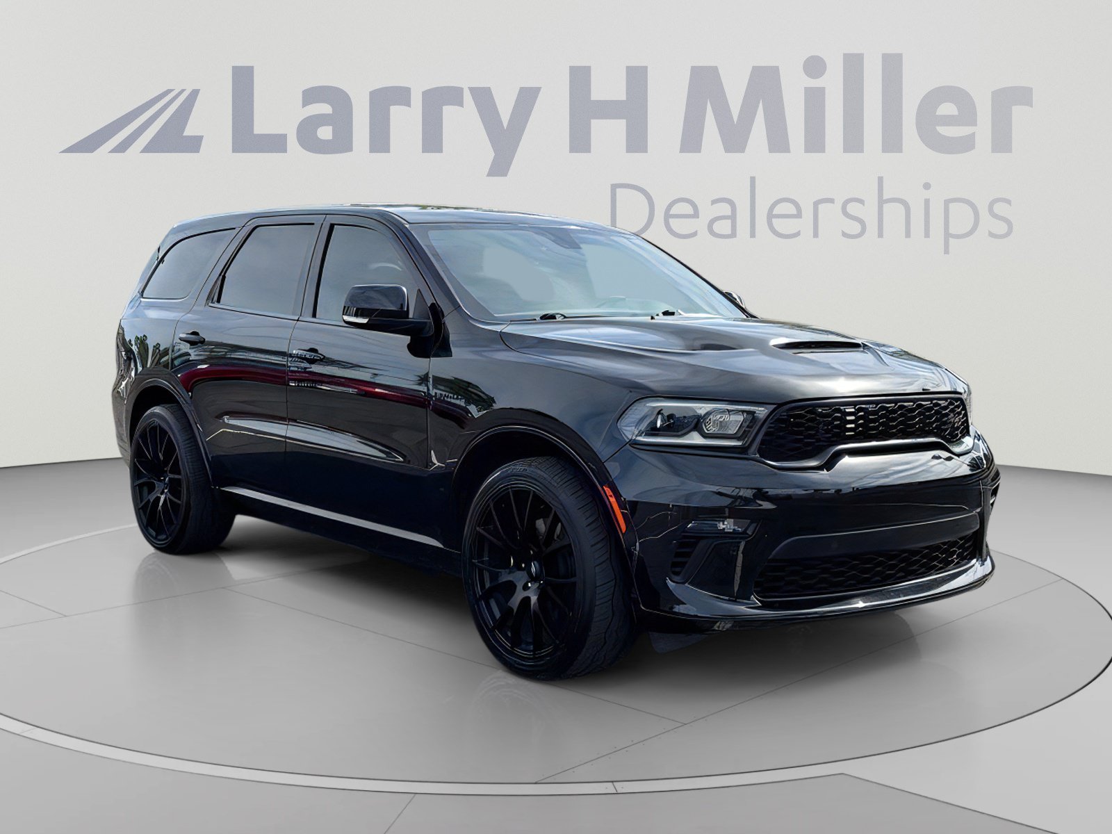 Used 2021 Dodge Durango R/T w/ Blacktop Package RWD image 8