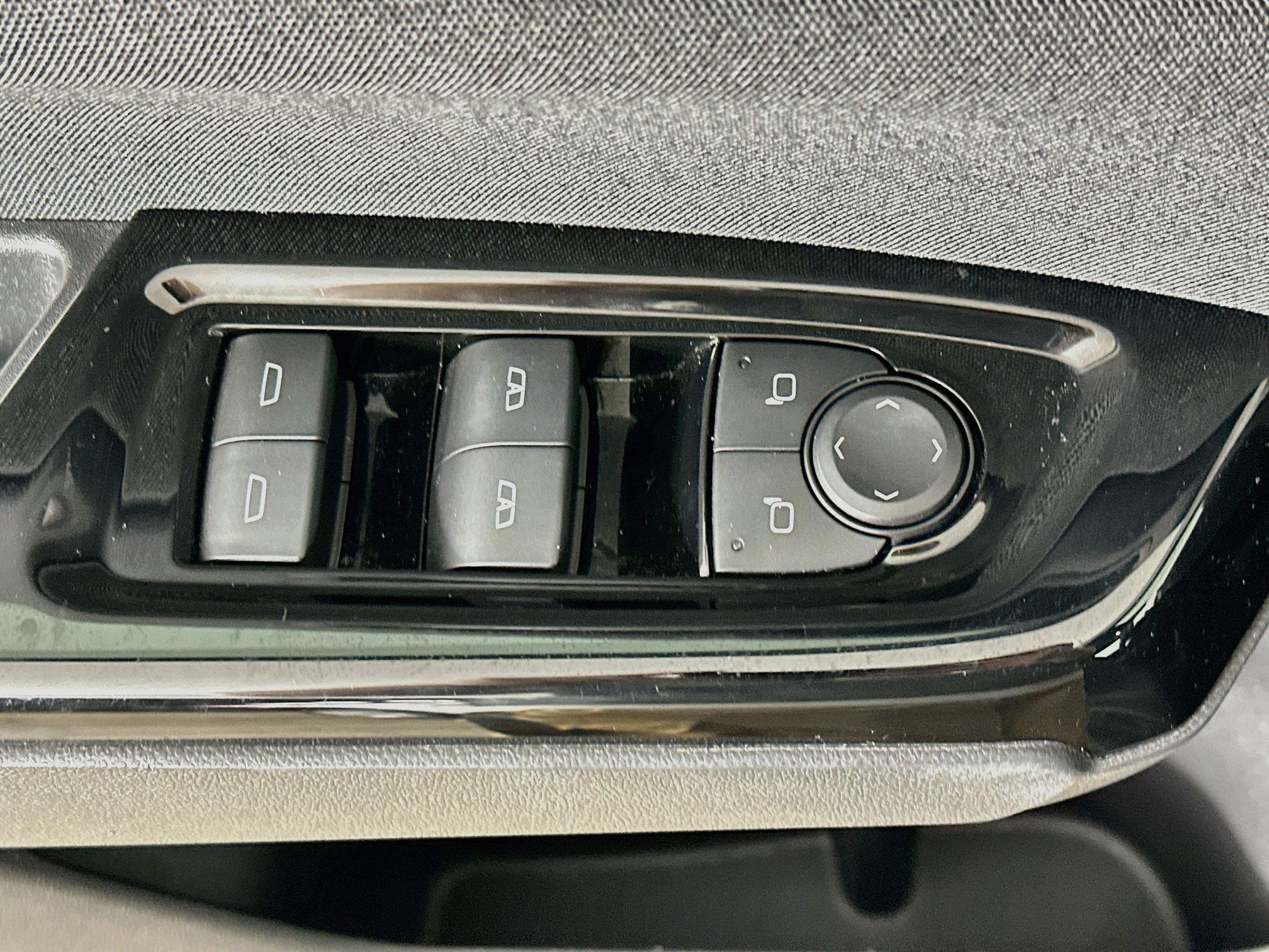 Used 2025 Honda Prologue Eco image 15