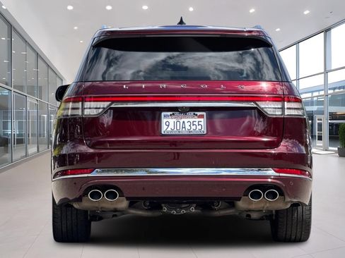 Certified 2022 Lincoln Aviator Black Label AWD/4WD image 5
