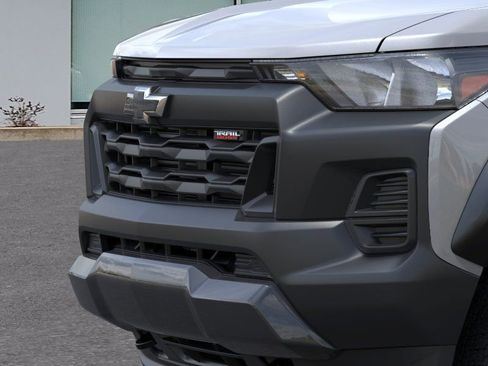 New 2026 Chevrolet Colorado Trail Boss AWD/4WD image 13