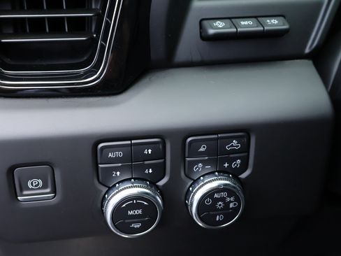 Used 2023 GMC Sierra 1500 AT4X AWD/4WD image 14