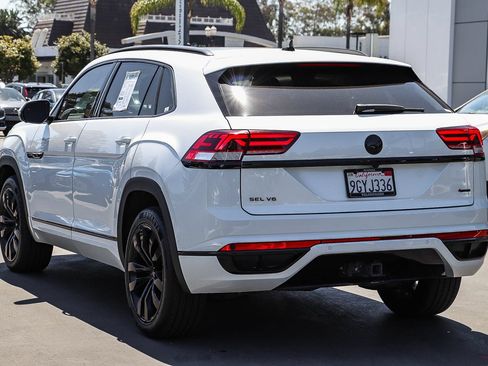 Certified 2023 Volkswagen Atlas Cross Sport SEL Premium R-Line AWD/4WD image 8
