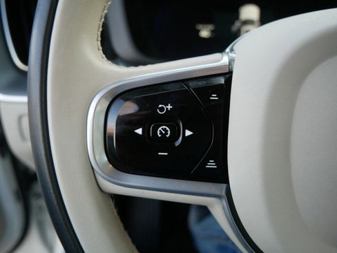 Certified 2023 Volvo XC60 T8 Core image 23