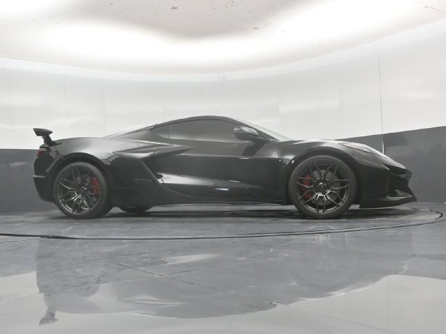 Used 2024 Chevrolet Corvette Z06 RWD image 51