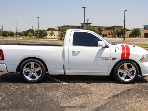 Used 2013 RAM 1500 R/T w/ Convenience Group RWD image 9