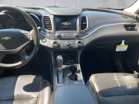 Used 2018 Chevrolet Impala Premier w/ Premier Confidence Package FWD image 28