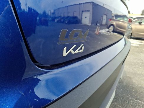Used 2025 Kia K4 LXS image 30