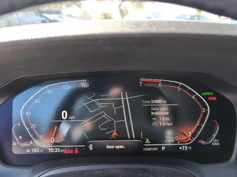 Used 2022 BMW 330i Sedan w/ M Sport Package image 12