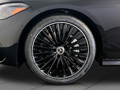 New 2026 Mercedes-Benz CLE 450 4MATIC Coupe image 17