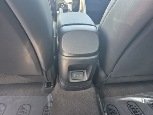 New 2026 Hyundai Elantra SEL Sport FWD image 14