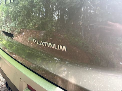 Used 2024 Nissan Pathfinder Platinum w/ Cargo Package FWD image 3