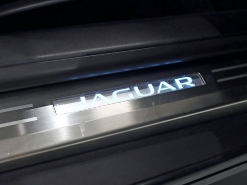 Used 2017 Jaguar F-TYPE SVR AWD/4WD image 16