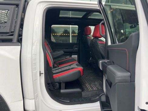Used 2025 Ford F150 Raptor image 35