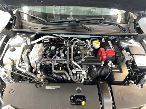 Certified 2024 Nissan Sentra SR w/ SR Premium Package FWD image 23