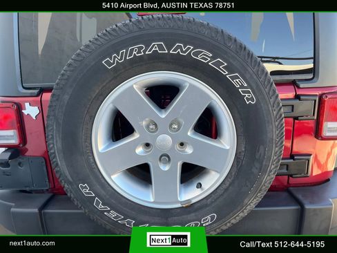 Used 2013 Jeep Wrangler Unlimited Sport image 35