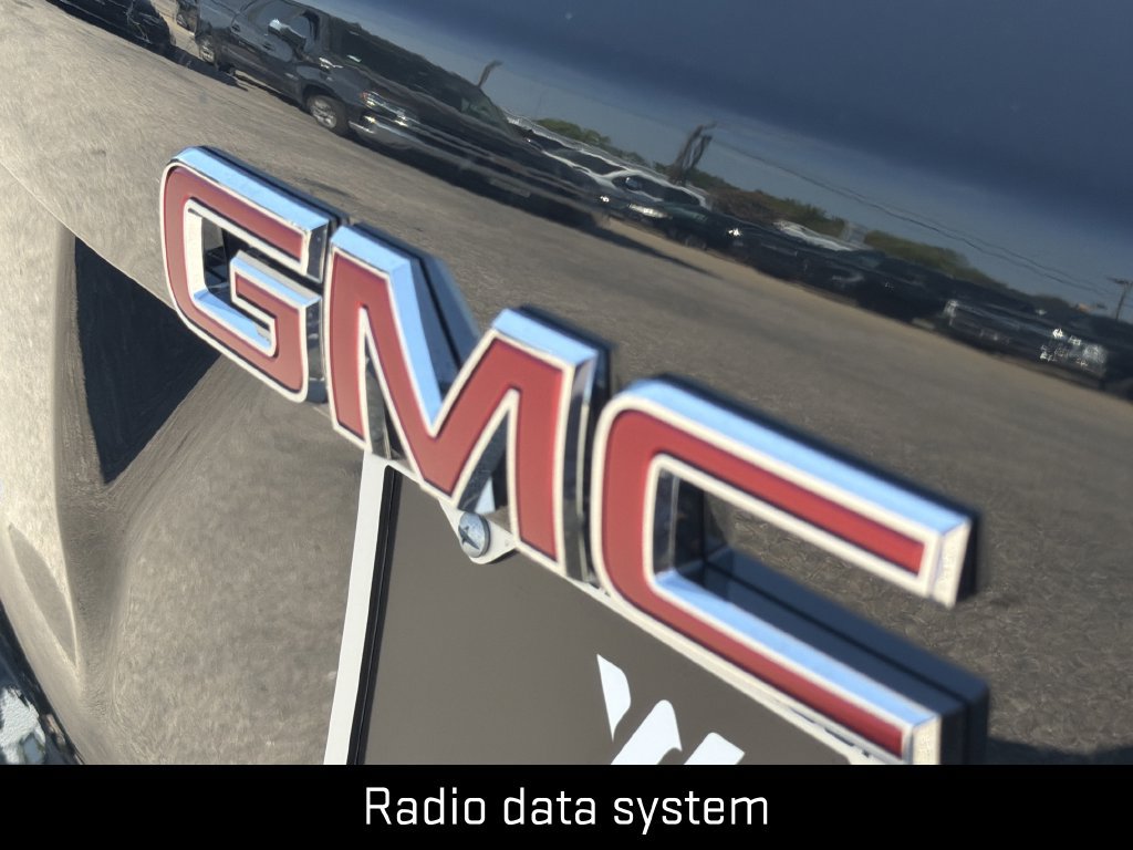 New 2027 GMC Terrain Elevation w/ Technology Package II FWD image 8