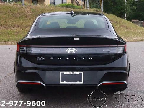 Used 2024 Hyundai Sonata SEL FWD image 6