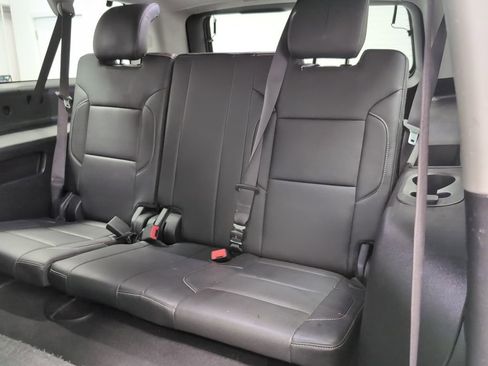 Used 2019 GMC Yukon XL SLT image 26