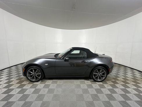 Used 2021 MAZDA MX-5 Miata Grand Touring image 4