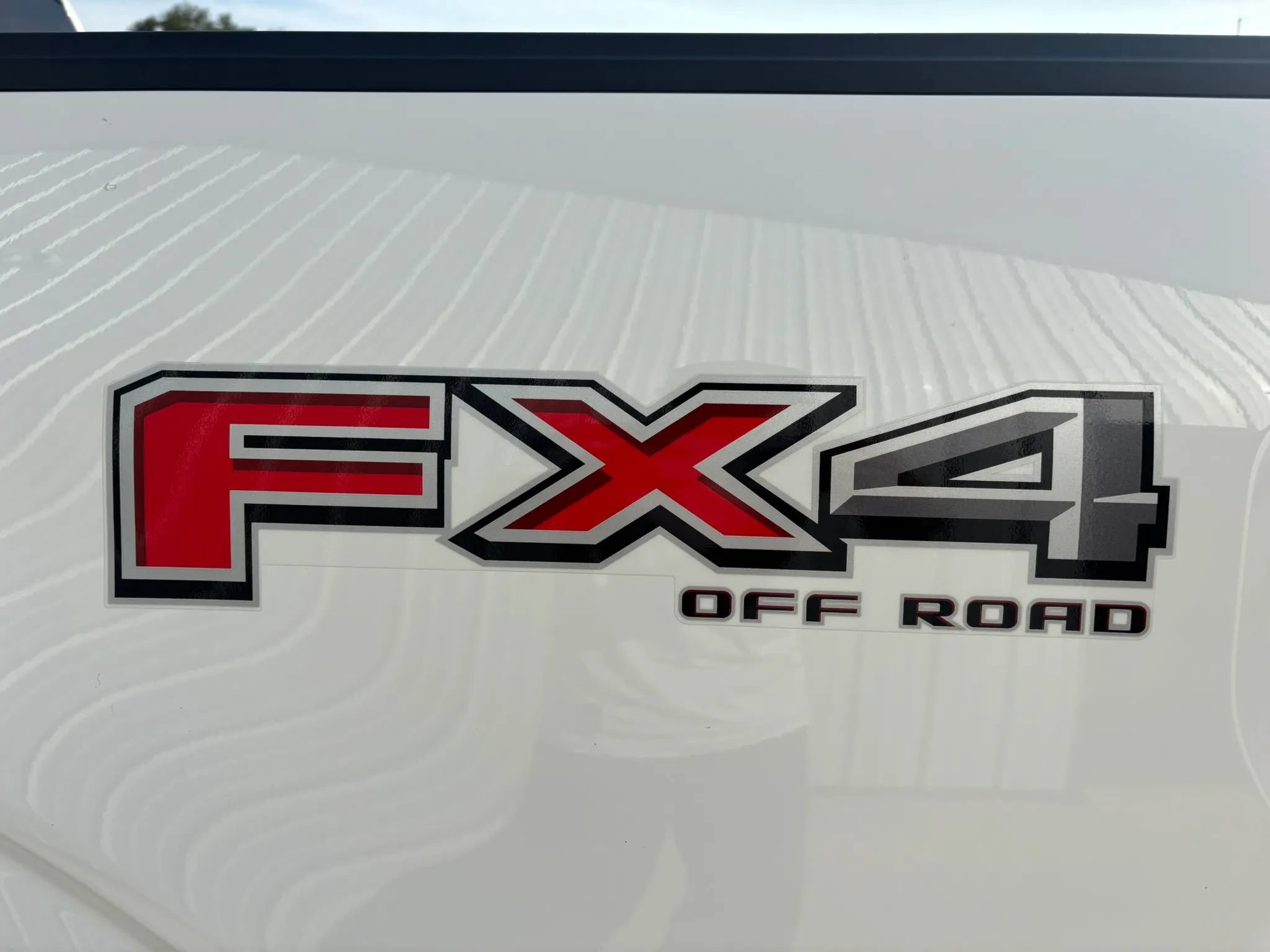 Used 2021 Ford F150 Lariat w/ FX4 Off-Road Package AWD/4WD image 9