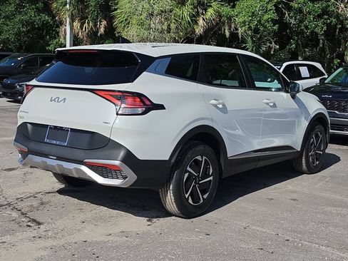 Certified 2024 Kia Sportage LX AWD/4WD image 4