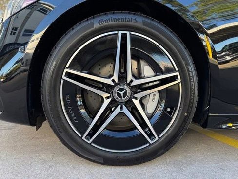 Used 2025 Mercedes-Benz C 300 Sedan image 22
