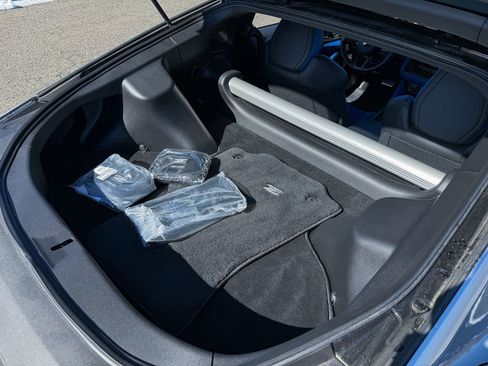 Certified 2024 Nissan Z Performance w/ Floor Mat Package image 26