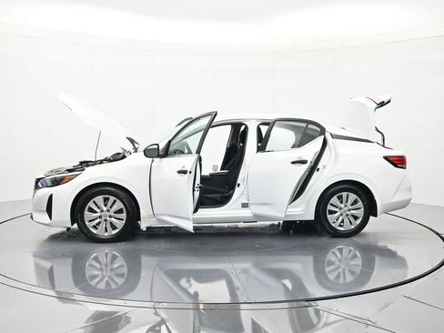 Used 2024 Nissan Sentra S FWD image 46