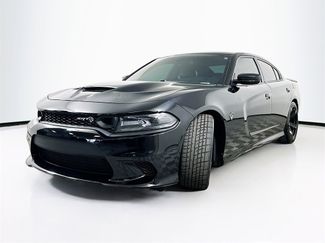Used 2018 Dodge Charger SRT Hellcat w/ Harman/Kardon Audio Group video 2