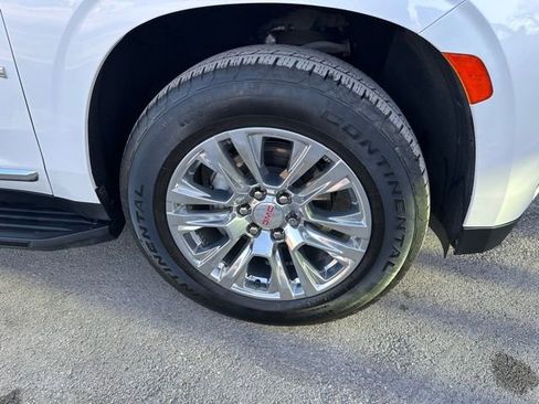 Used 2021 GMC Yukon Denali AWD/4WD image 2