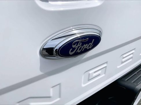 Used 2019 Ford Ranger XLT w/ Equipment Group 301A Mid image 32