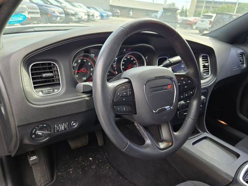 Used 2023 Dodge Charger Police w/ Convenience Group I image 19