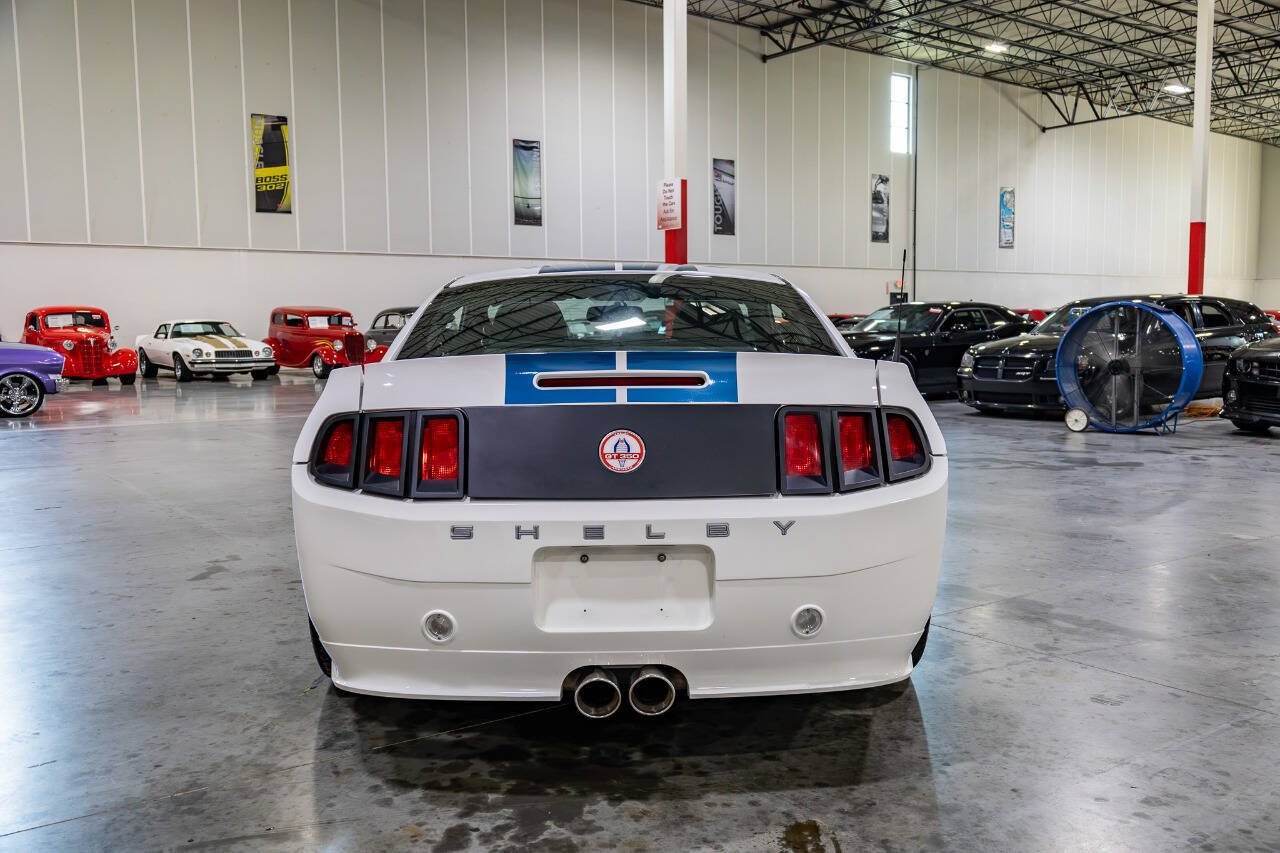 Used 2012 Ford Mustang GT Premium w/ HID Headlamps & Security Pkg RWD image 6