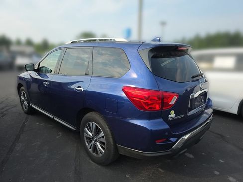Used 2020 Nissan Pathfinder SL AWD/4WD image 6