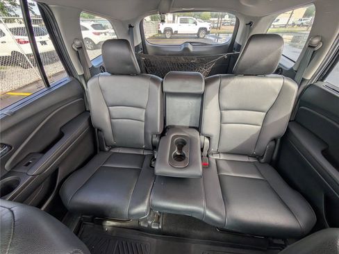 Used 2021 Honda Pilot Special Edition image 4