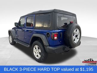 Used 2018 Jeep Wrangler Unlimited Sport S video 3
