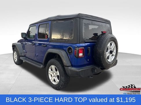 Used 2018 Jeep Wrangler Unlimited Sport S image 3