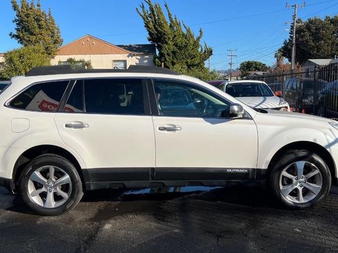 Used 2014 Subaru Outback 2.5i Limited image 7