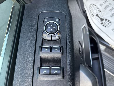 Used 2020 Ford F150 Platinum w/ Equipment Group 701A Luxury image 22