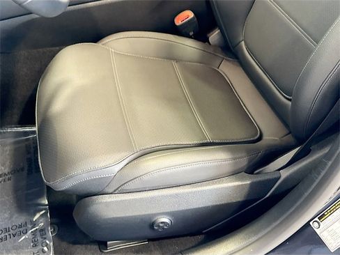 Certified 2025 Mercedes-Benz C 300 4MATIC Sedan image 19