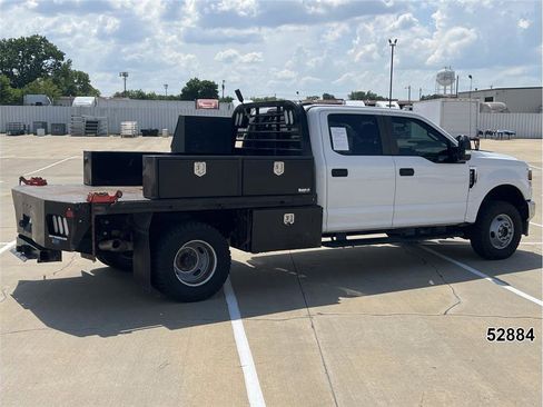 Used 2020 Ford F350 XL w/ Power Equipment Group AWD/4WD image 2