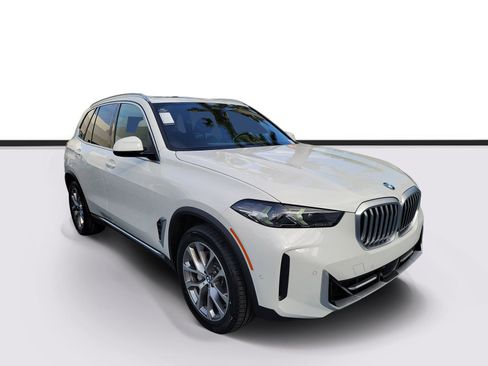Certified 2024 BMW X5 sDrive40i w/ Parking Assistance Package RWD image 1