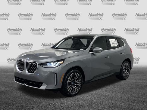 Used 2026 BMW X3 xDrive30i w/ Premium Package AWD/4WD image 3