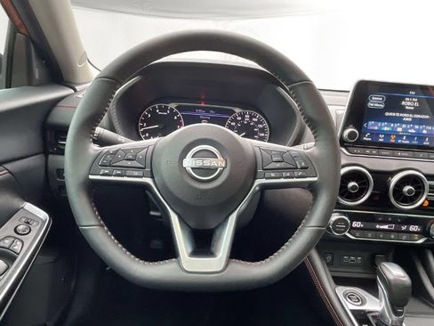 Used 2024 Nissan Sentra SR w/ SR Premium Package FWD image 13