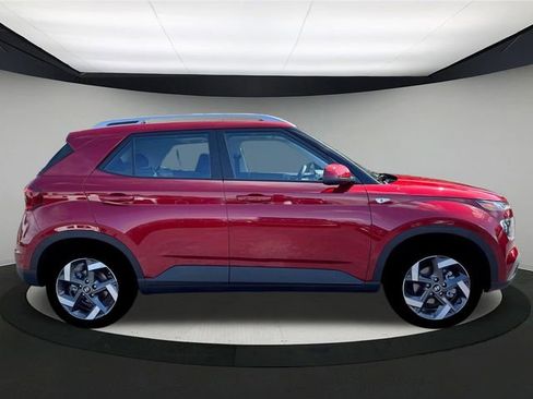 New 2026 Hyundai Venue SEL image 9