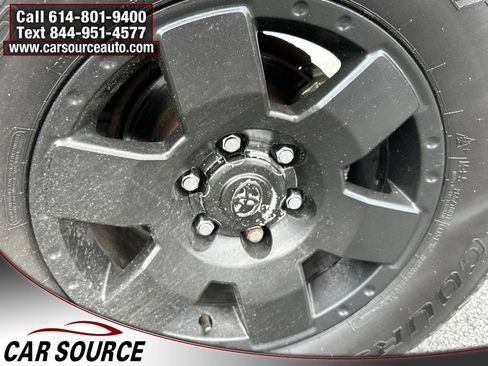 Used 2007 Toyota FJ Cruiser 4WD image 19