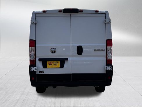 Used 2025 RAM ProMaster 2500 w/ Convenience Group FWD image 6